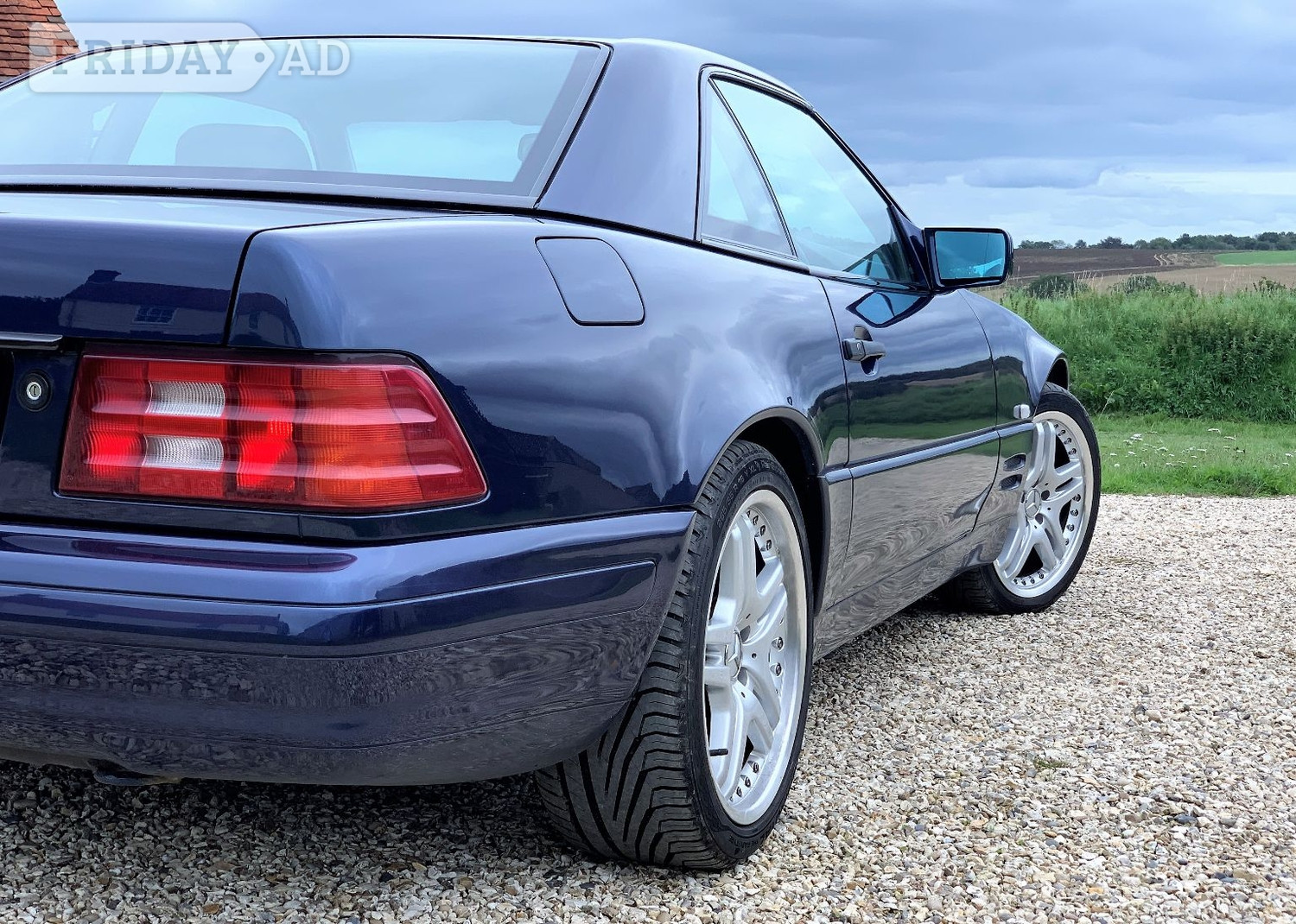 Mercedes-Benz SL 1996 - Cars in Reigate