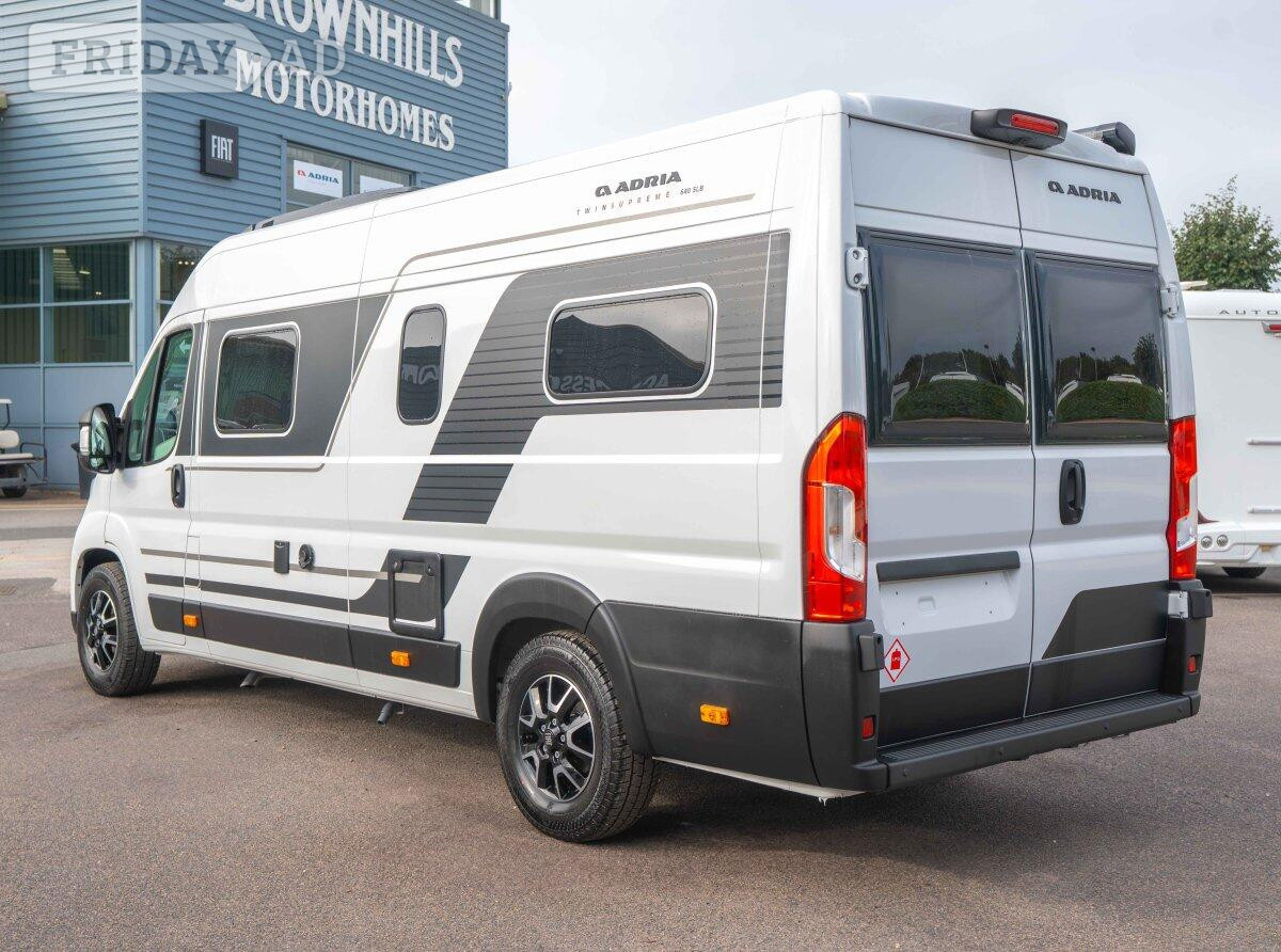 [2 berth ]Adria Van Twin Supreme 640 SLB