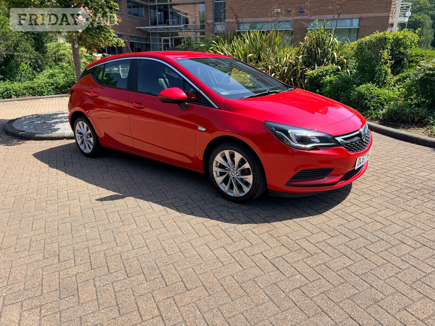 Vauxhall Astra 2017 - Cars
