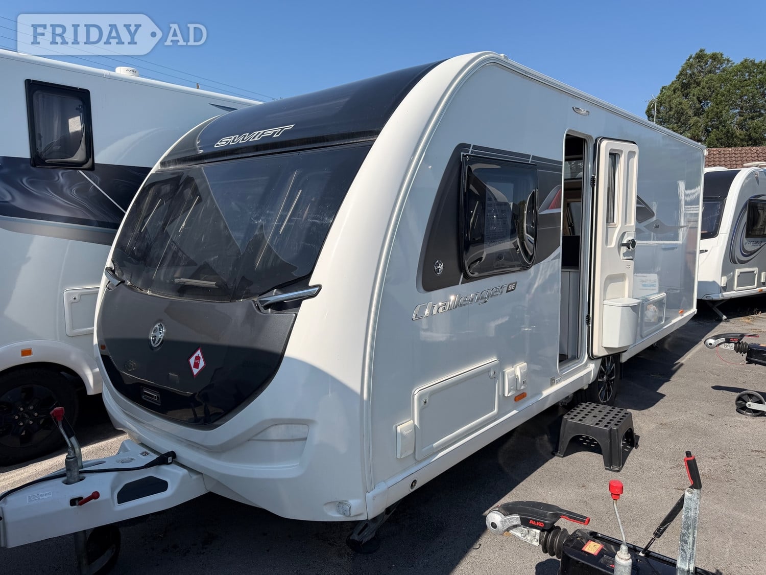 Swift Challenger SE 2023 in Bristol