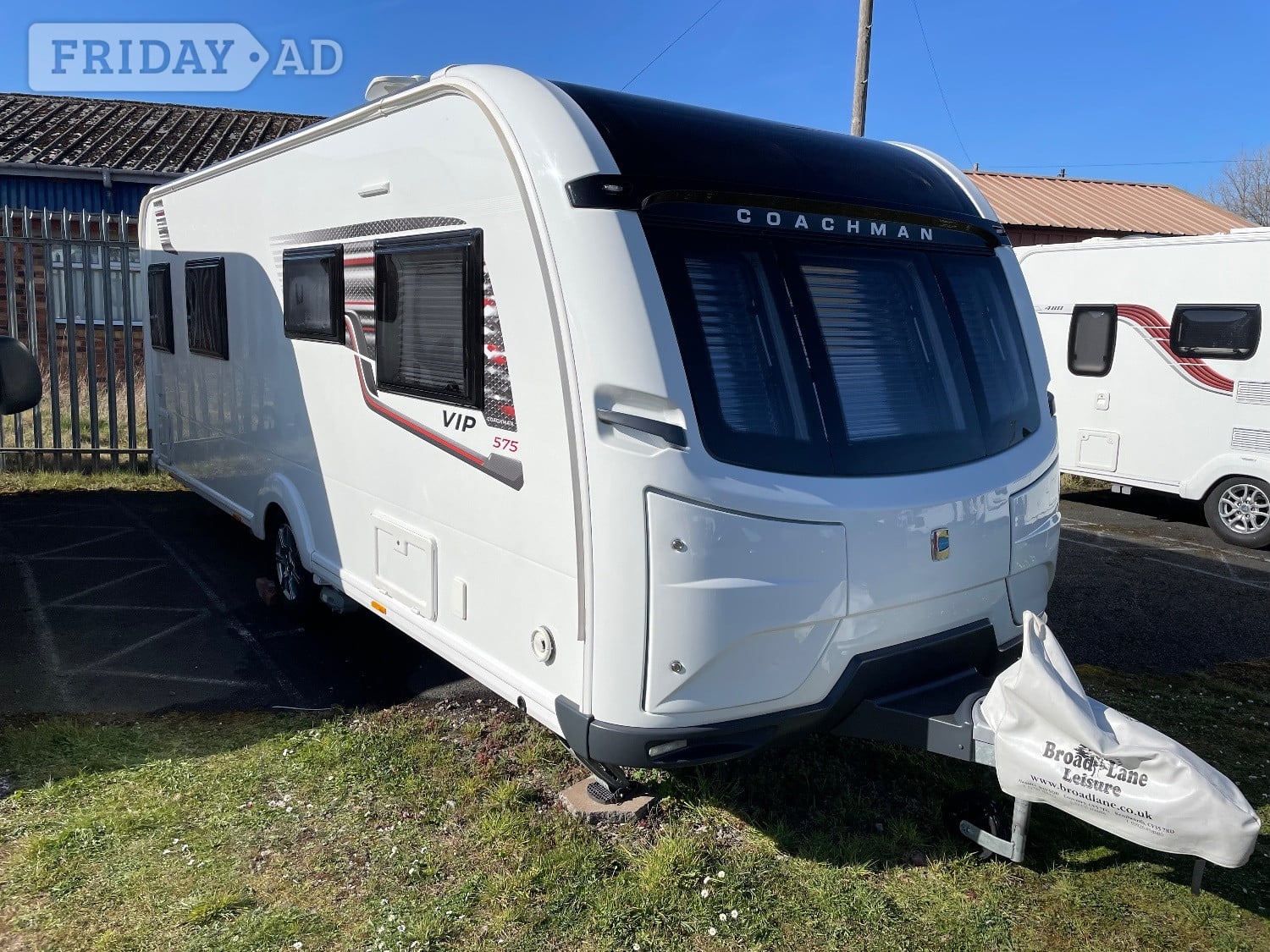 [ berth ]Coachman VIP 575