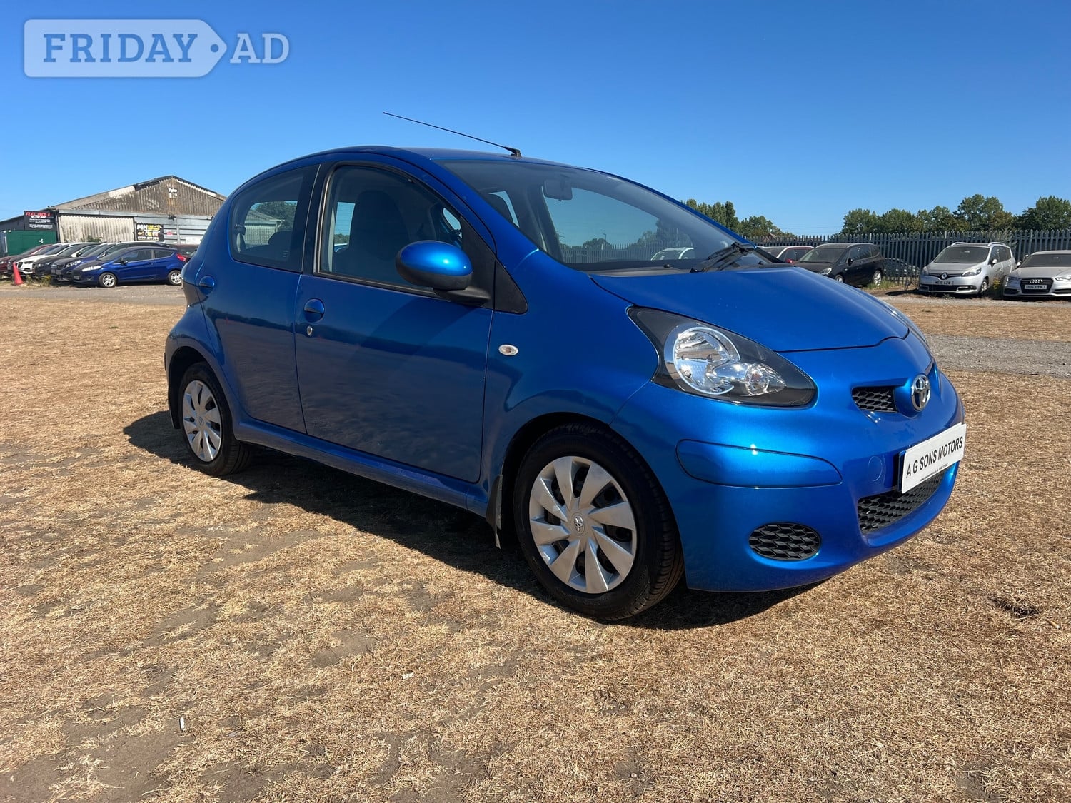 Toyota Aygo 2011 in Havering