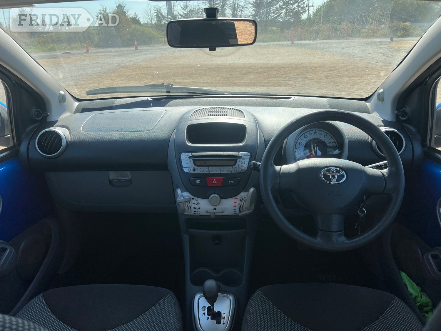 Toyota Aygo 2011 - Cars
