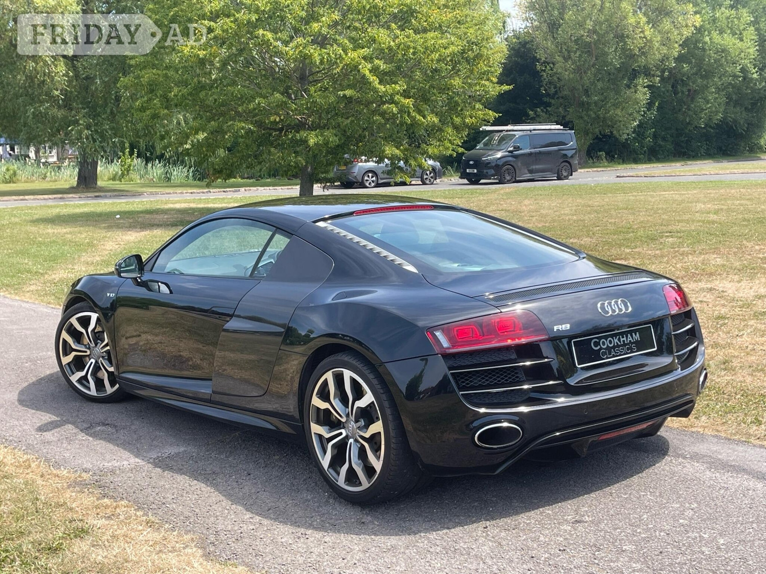 Audi R8 2011 - Cars in Maidenhead