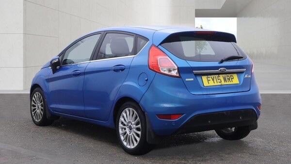 [ berth ]Ford Fiesta