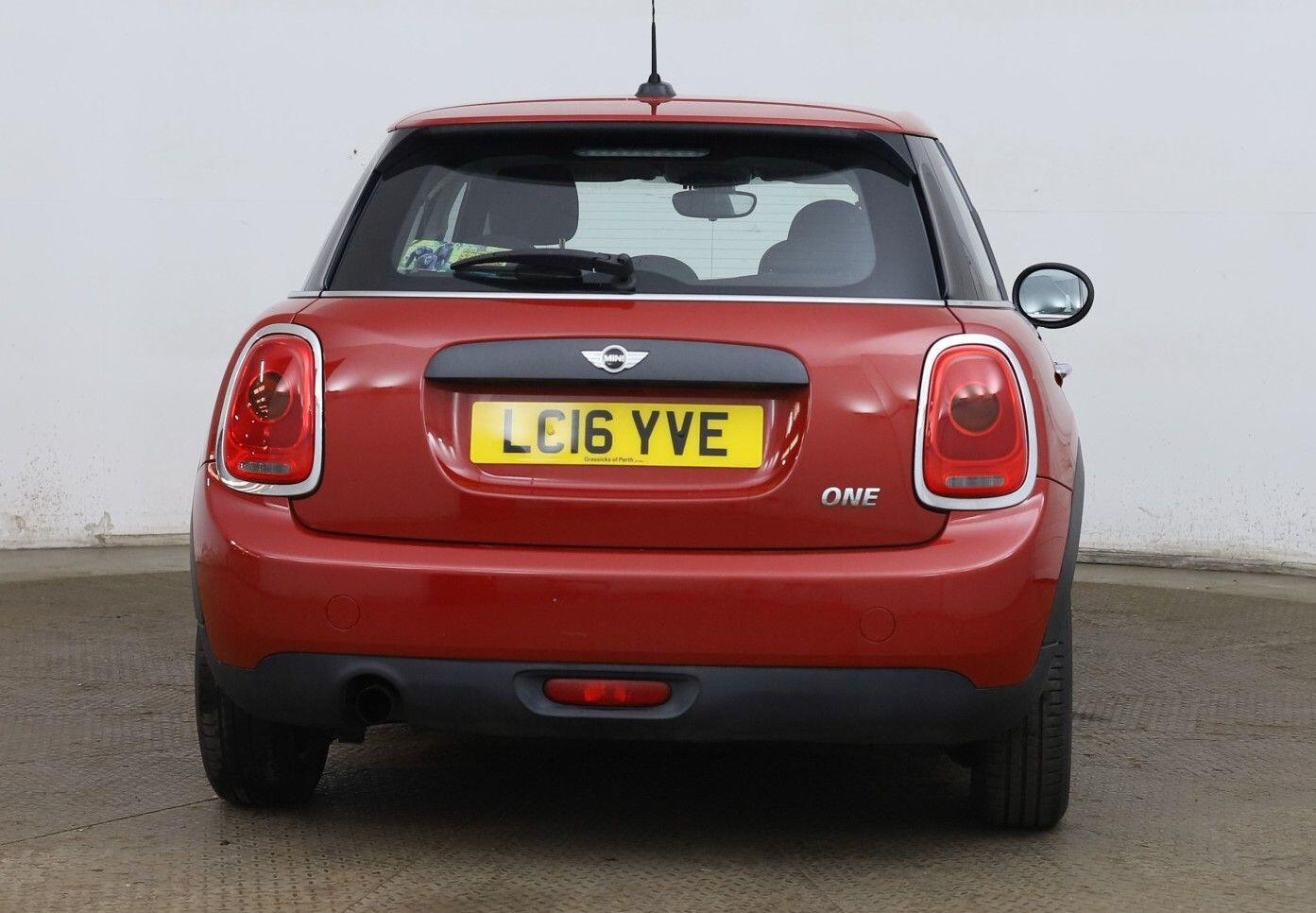 Mini Hatch 2016 - Cars in Shotts