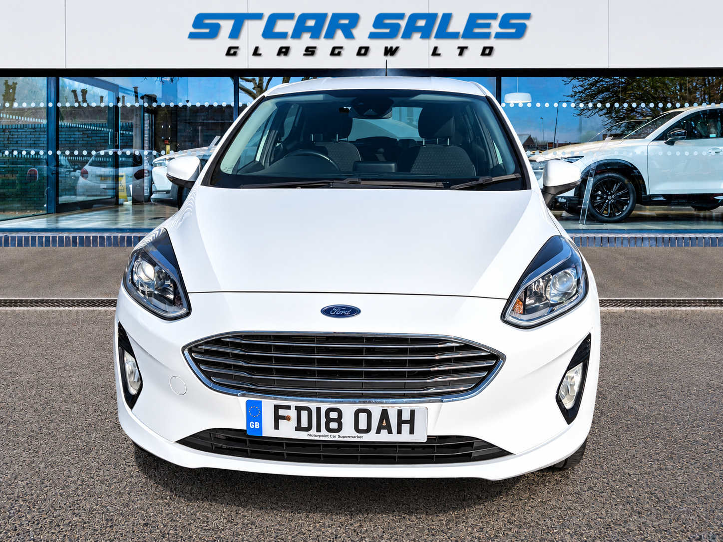 [ berth ]Ford Fiesta
