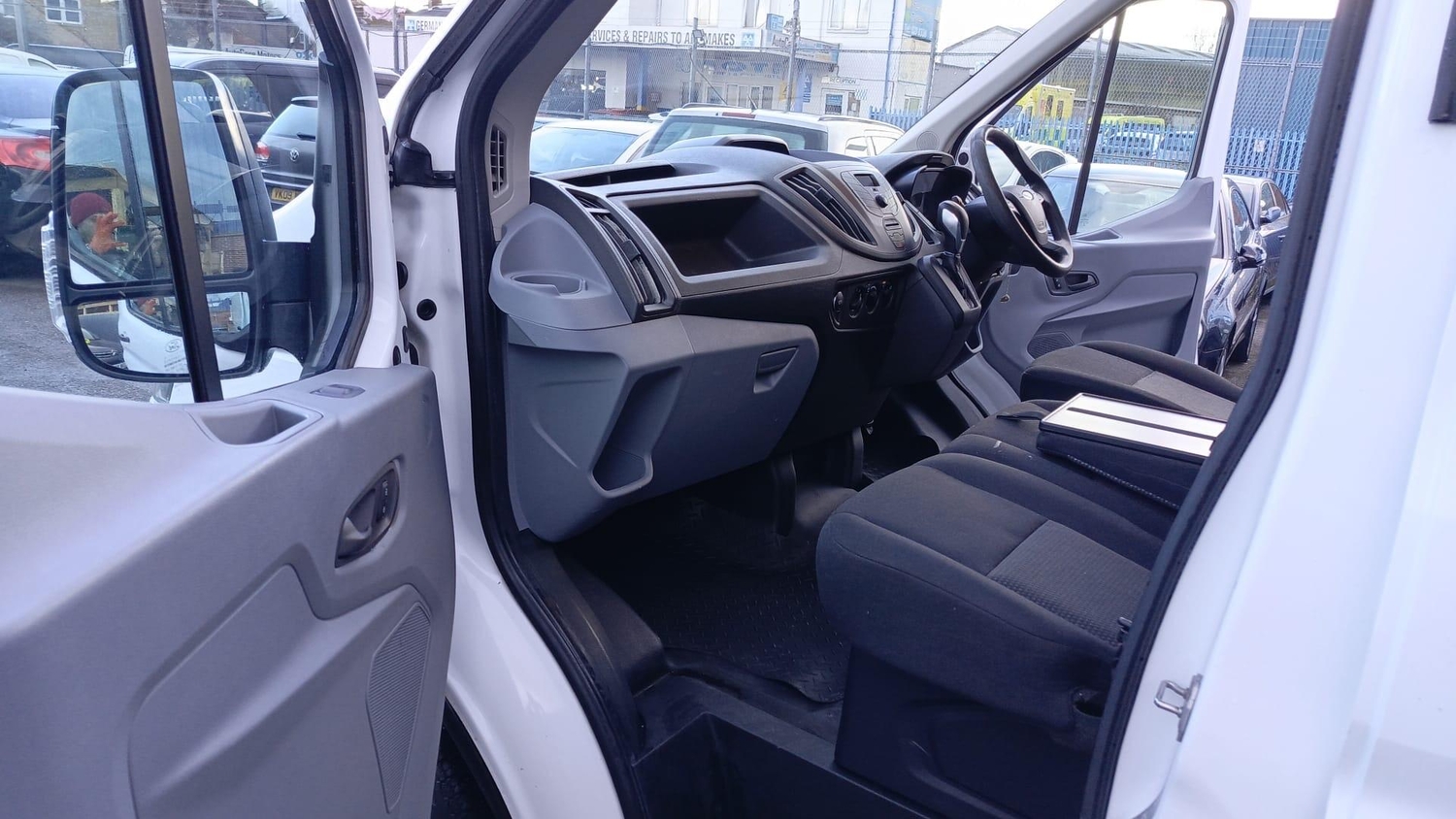 Ford Transit 2019 - Vans & Commercial Vehicles in Kingston Upon Thames
