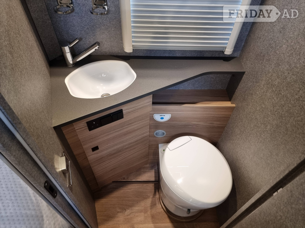 Dethleffs Trend T 7057 EBL 2024 for sale - Motorhomes & Caravans