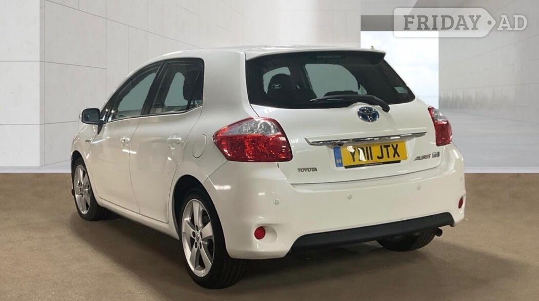 Toyota Auris 2011 - Cars