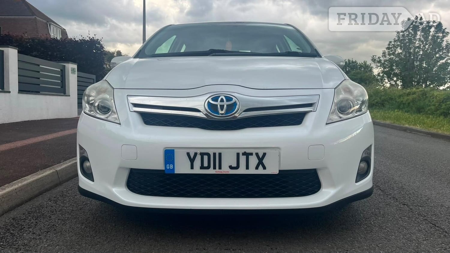 [ berth ]Toyota Auris