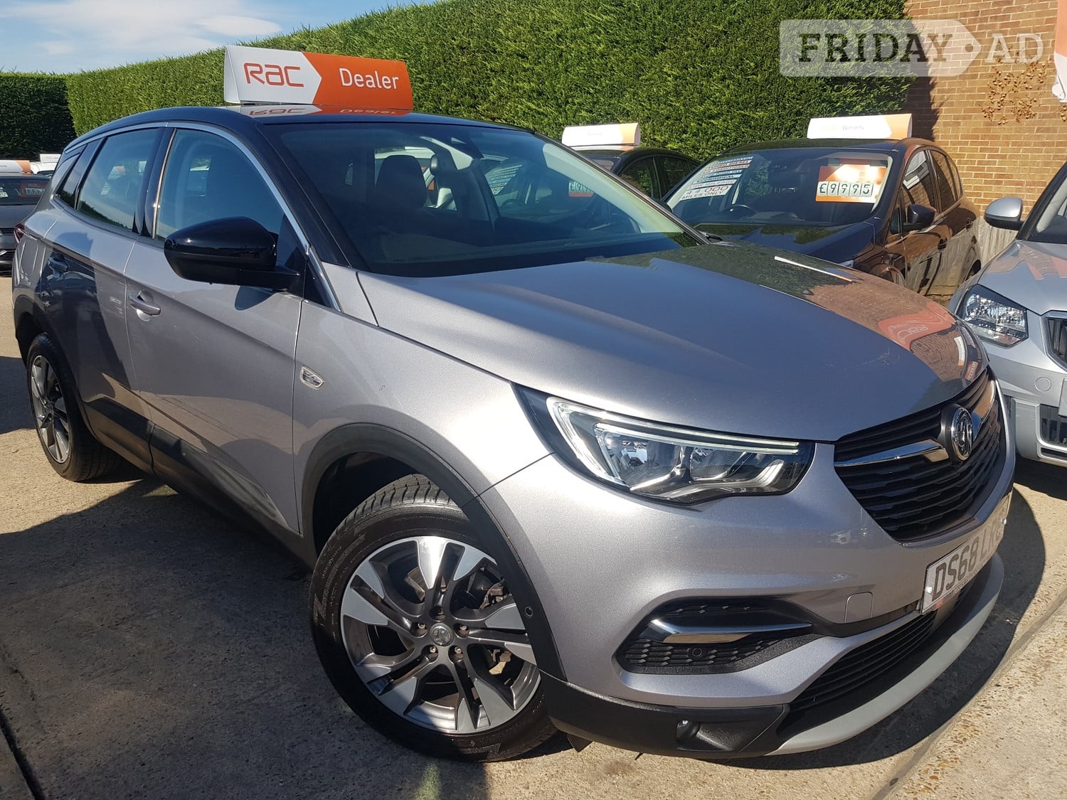 [ berth ]Vauxhall Grandland X