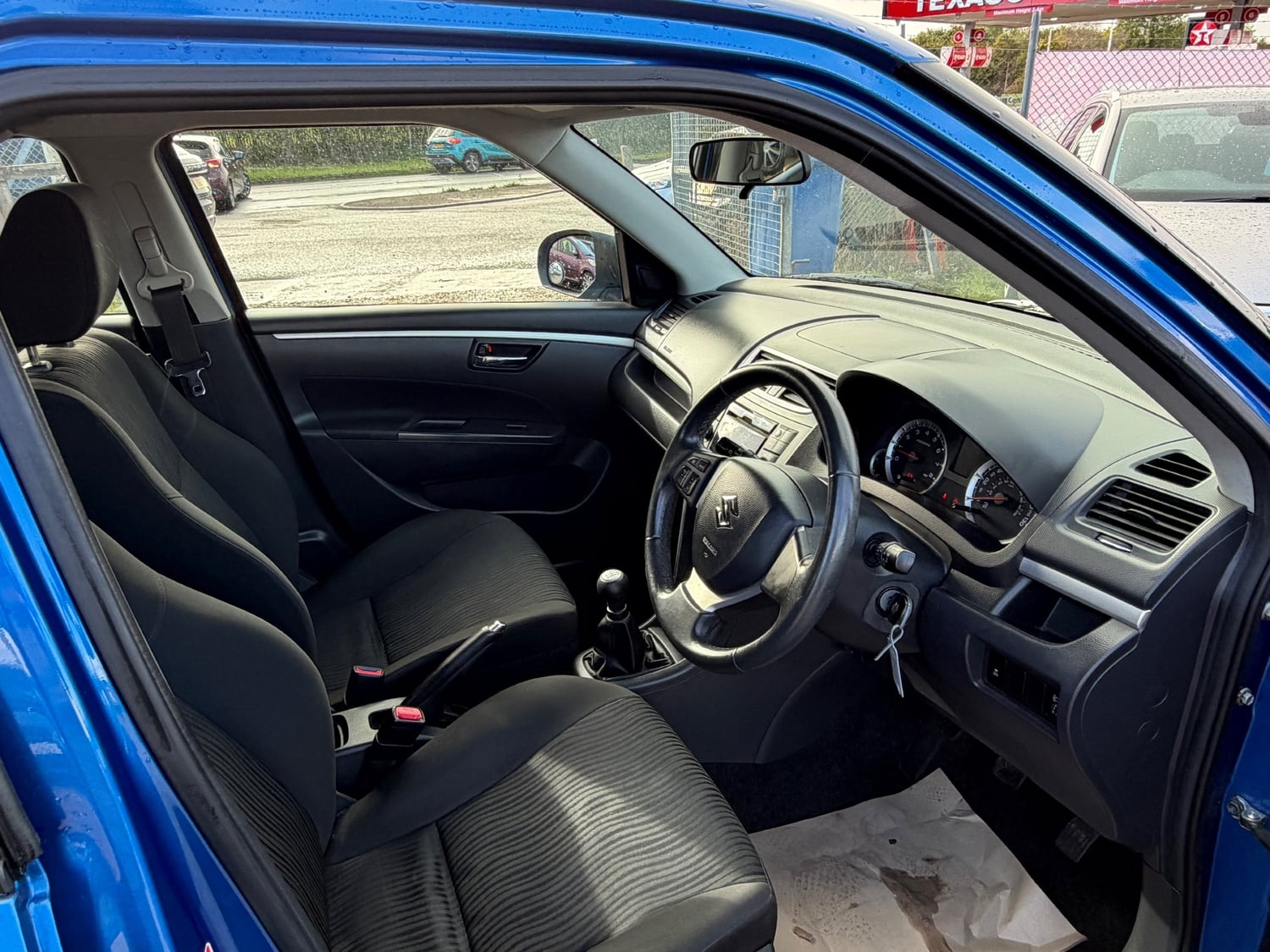 [ berth ]Suzuki Swift