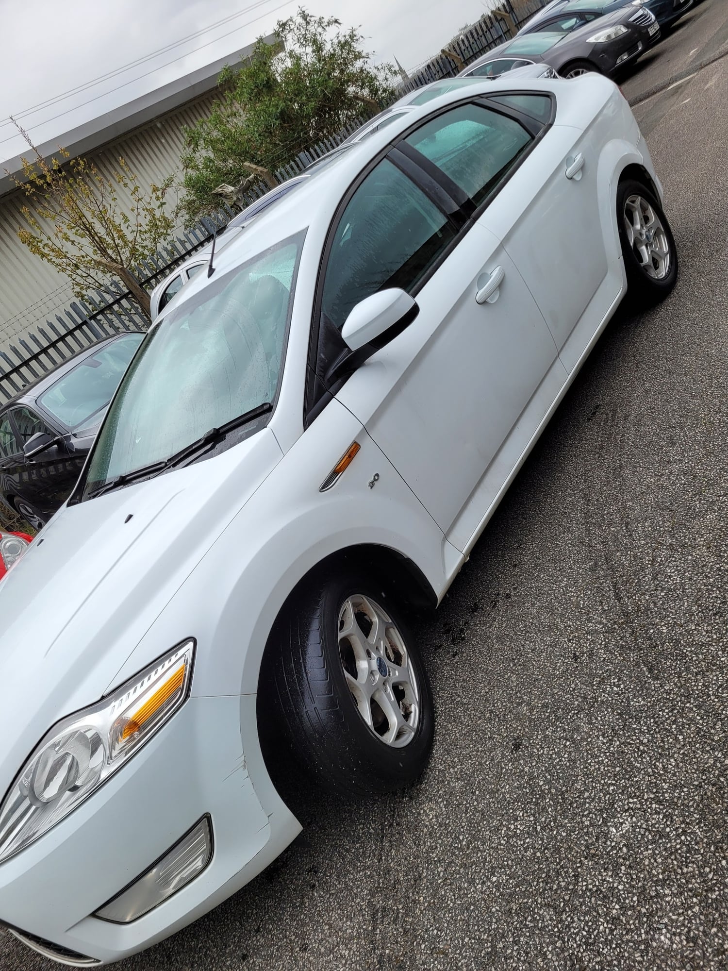 [ berth ]Ford Mondeo