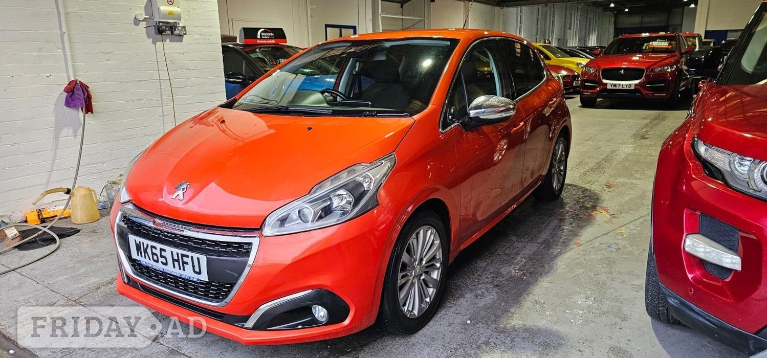 [ berth ]Peugeot 208