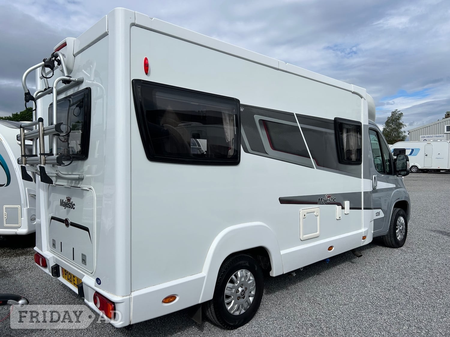 [ berth ]Elddis Majestic 135