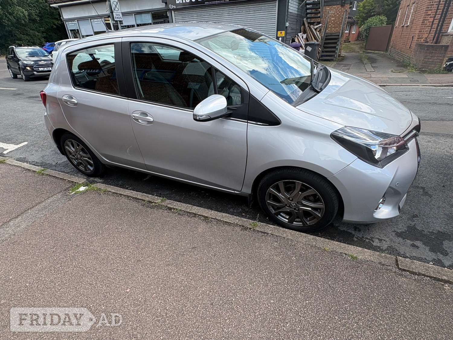 Toyota Yaris Knebworth