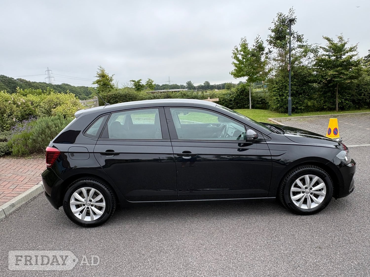 Volkswagen Polo 2018 - Cars