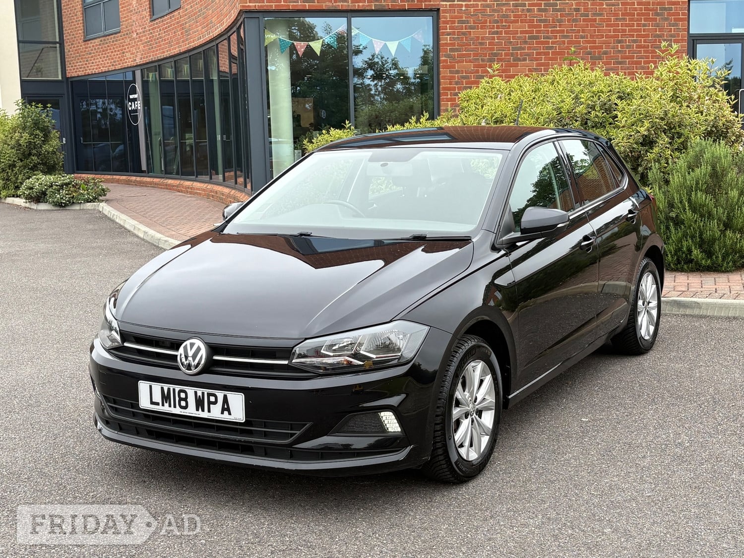 [ berth ]Volkswagen Polo