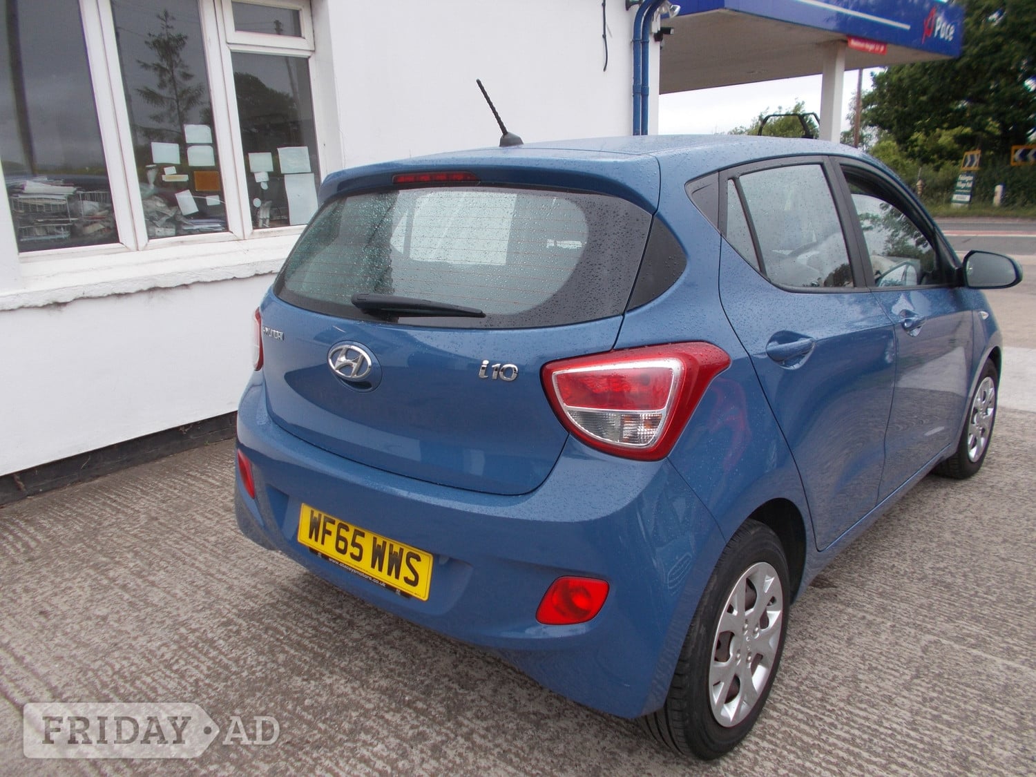 Hyundai i10 2015 - Cars in Bridgwater