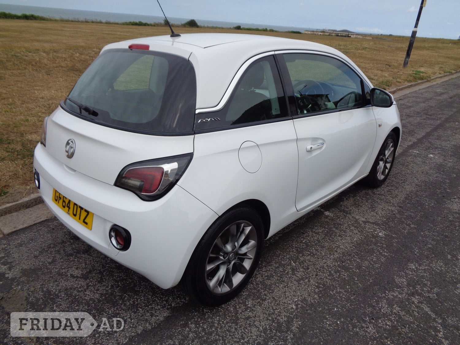 [ berth ]Vauxhall Adam
