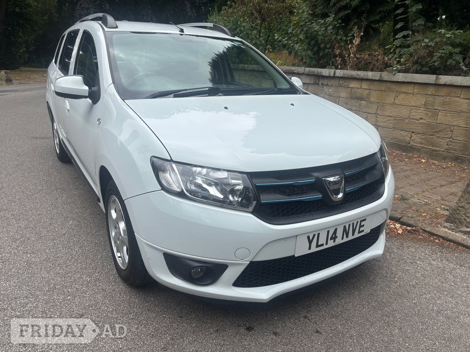 Dacia Logan 2014 - Cars in Leeds
