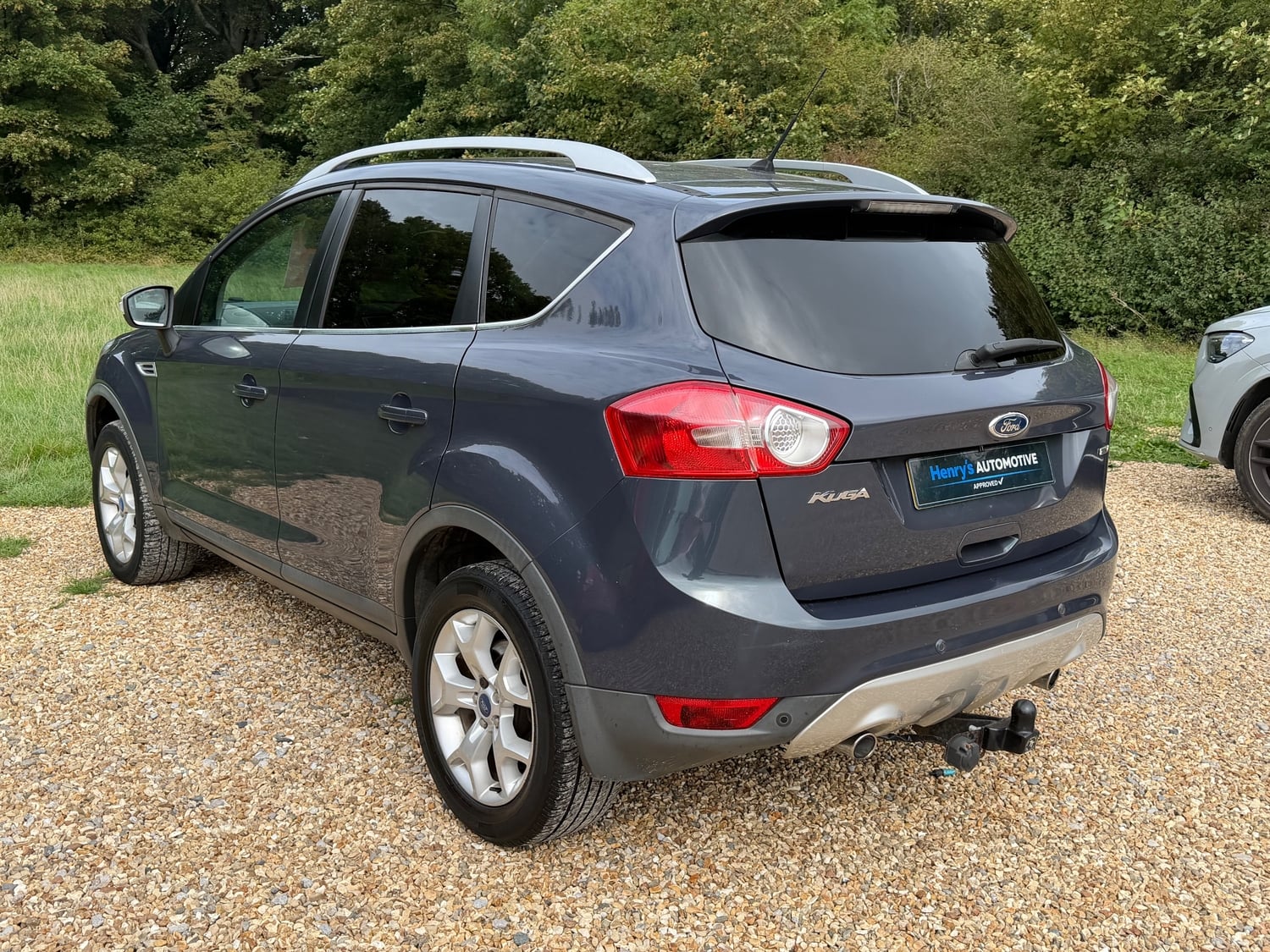 Ford Kuga 2010 - Cars