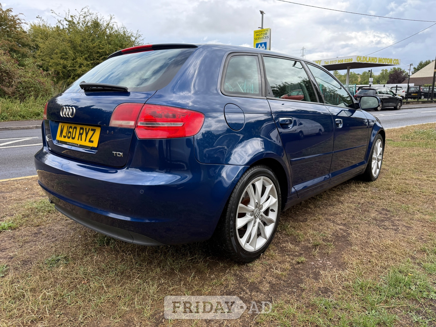 [ berth ]Audi A3