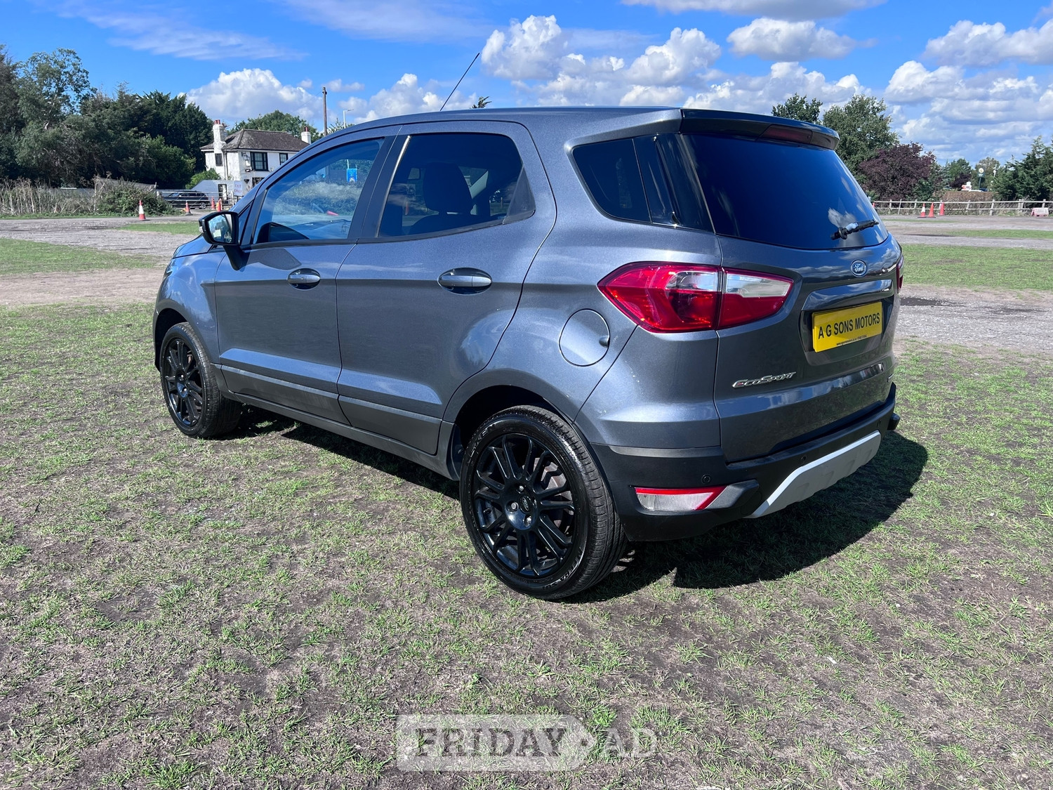 [ berth ]Ford Ecosport