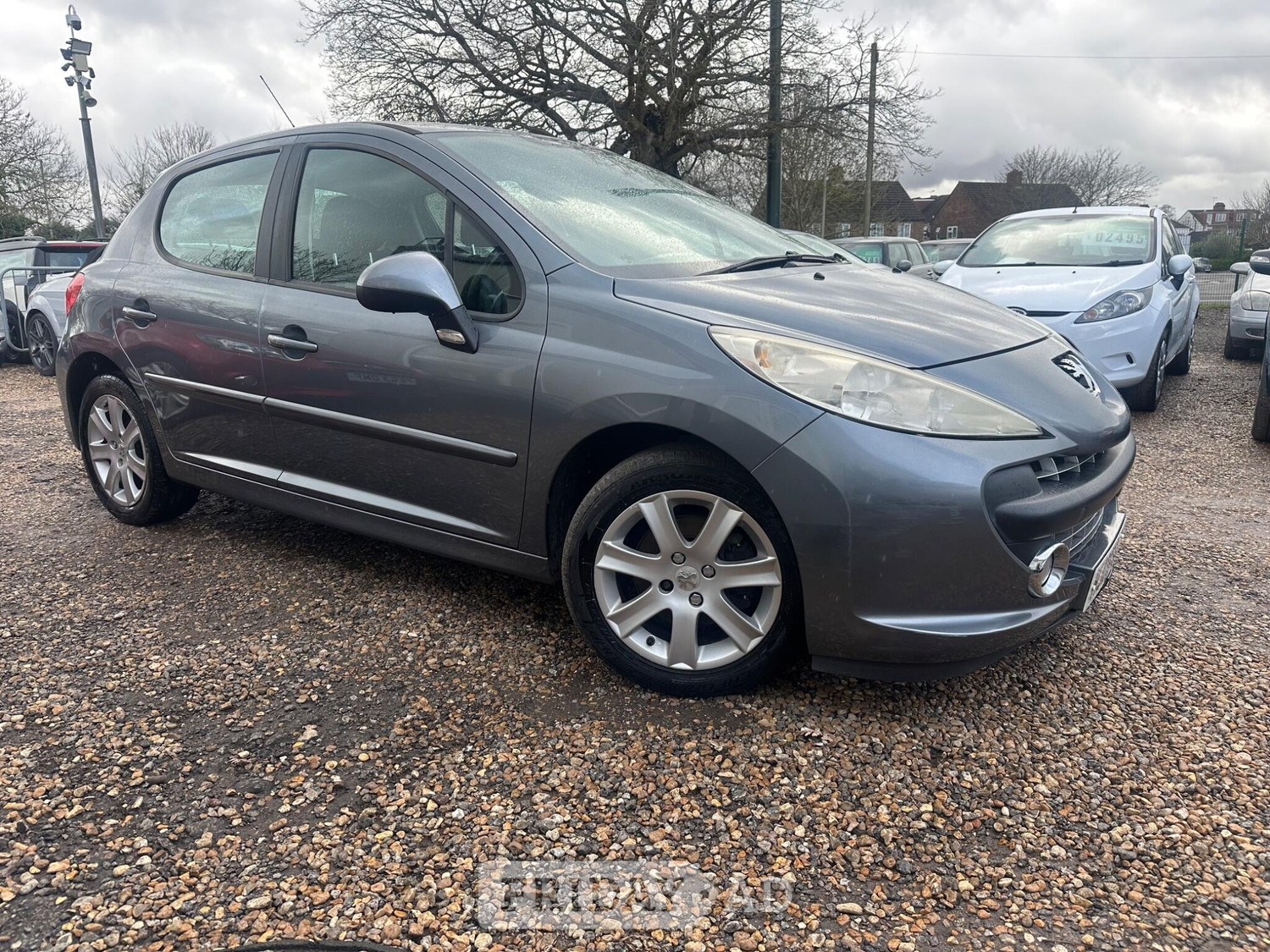 Peugeot 207 2008 - Cars