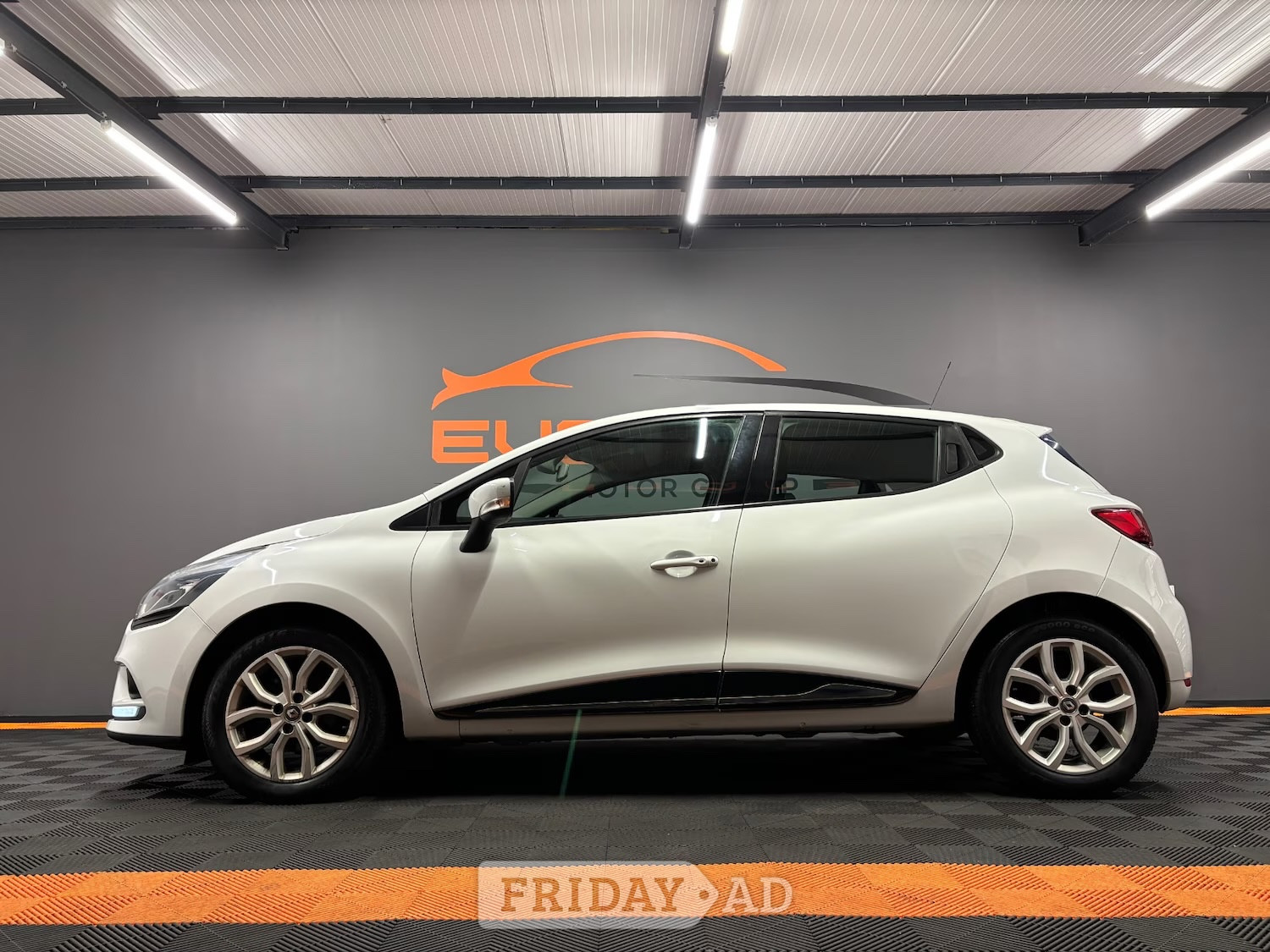 Renault Clio Lochgelly