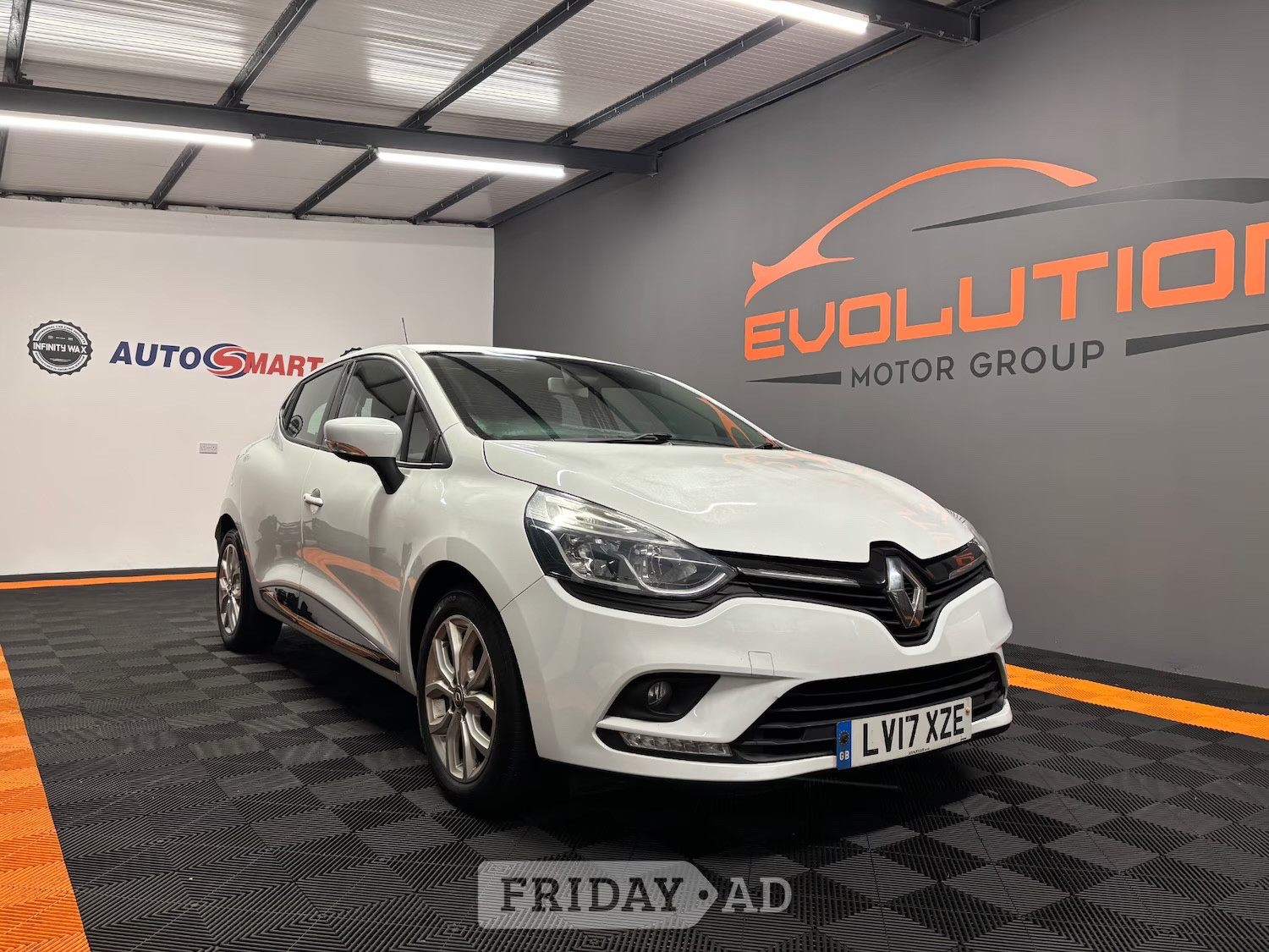 [ berth ]Renault Clio