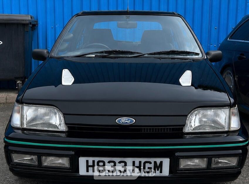 [ berth ]Ford Fiesta