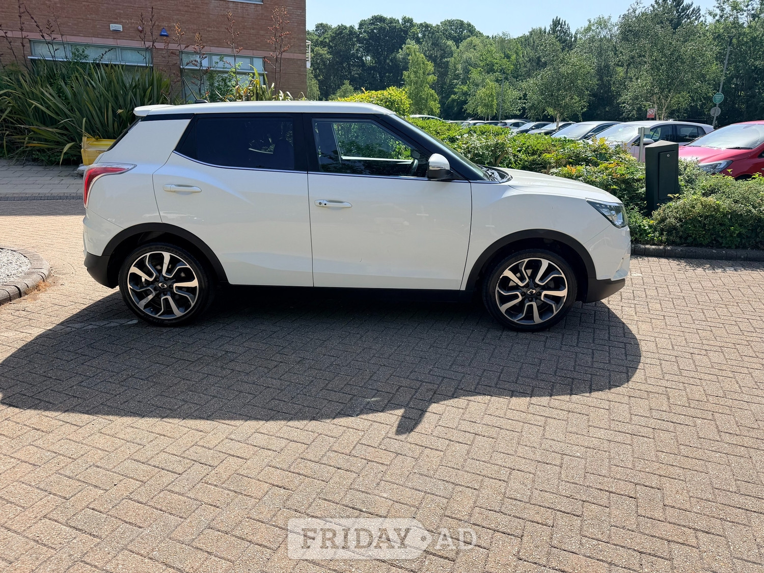 Ssangyong Tivoli 2017 - Cars in Fareham