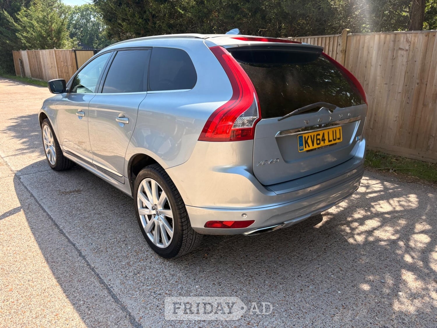 Volvo XC60 2014 - Cars in Tonbridge