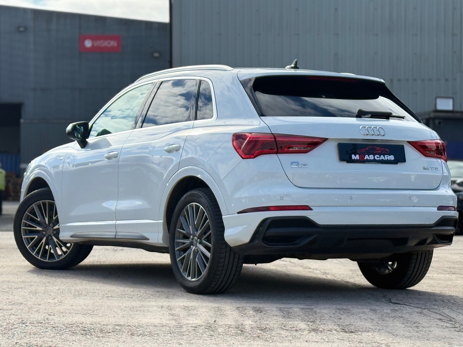 Audi Q3 Blackburn