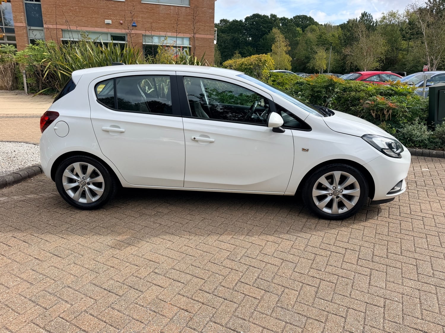[ berth ]Vauxhall Corsa