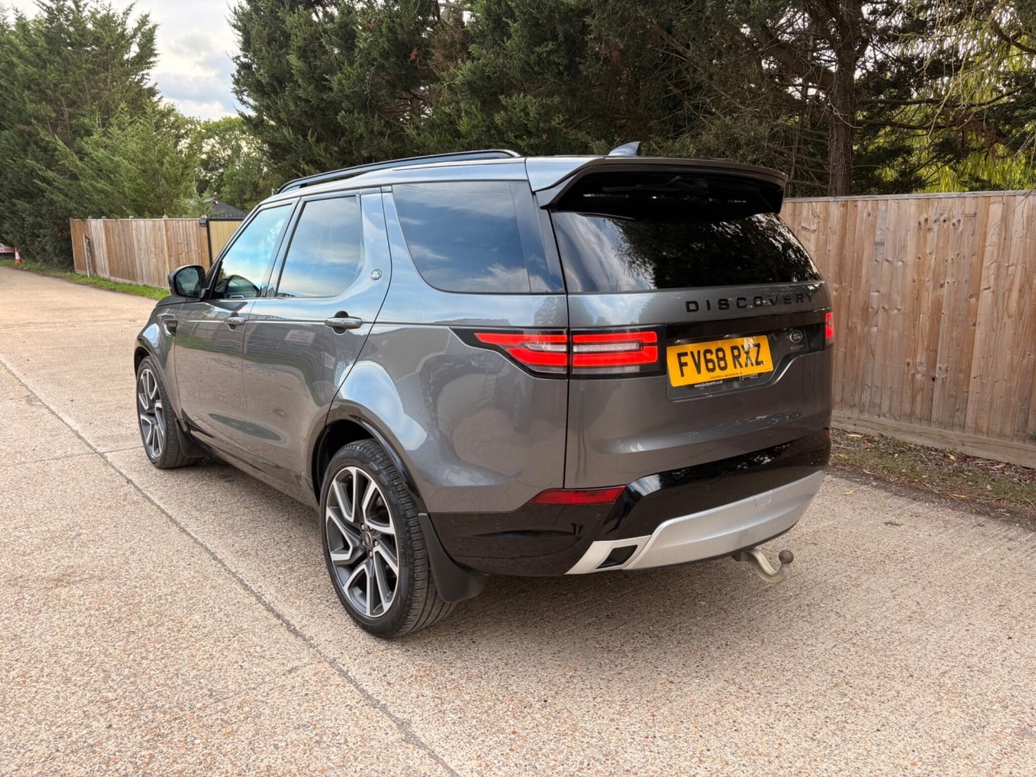 Land Rover Discovery 2018 - Vans & Commercial Vehicles