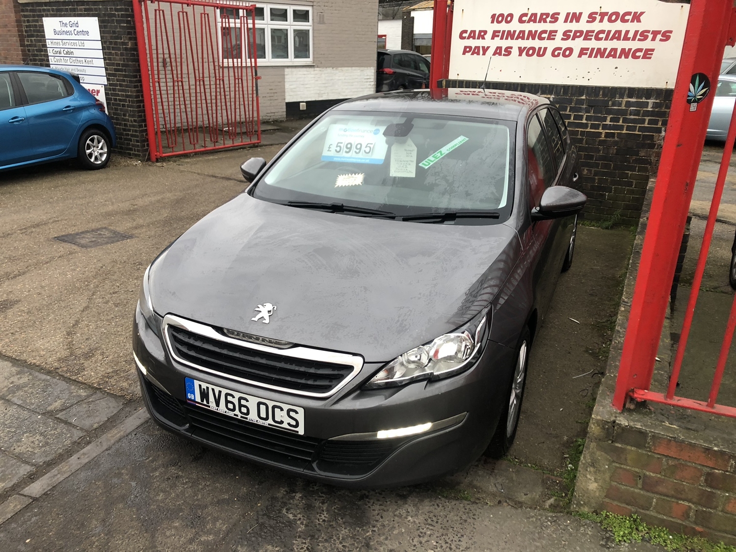 [ berth ]Peugeot 308