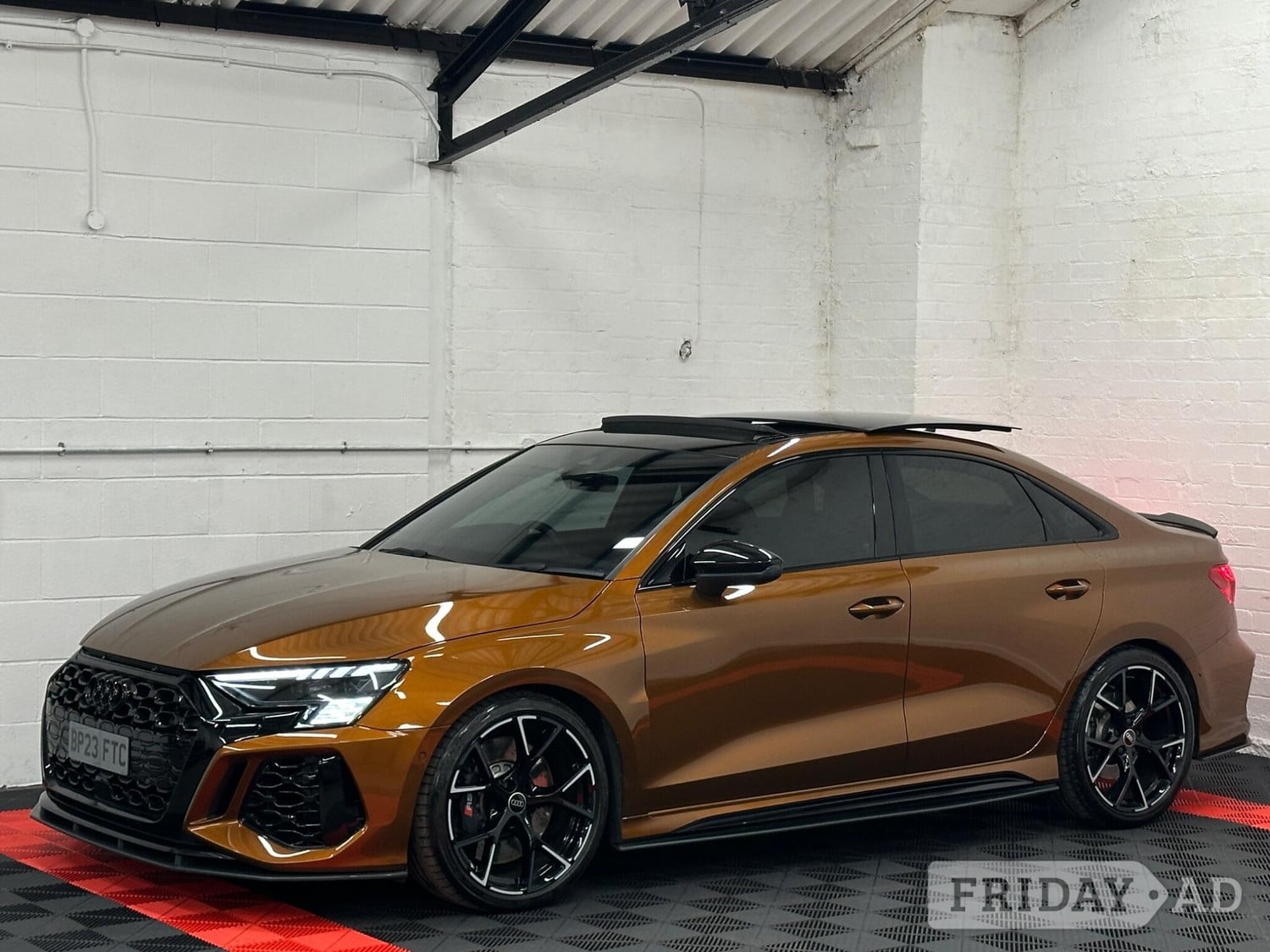 Audi RS3 2023 - Cars