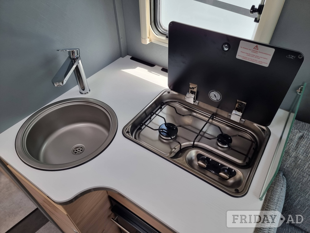 [5 berth ]Dethleffs Just Camp T 7052 DBL