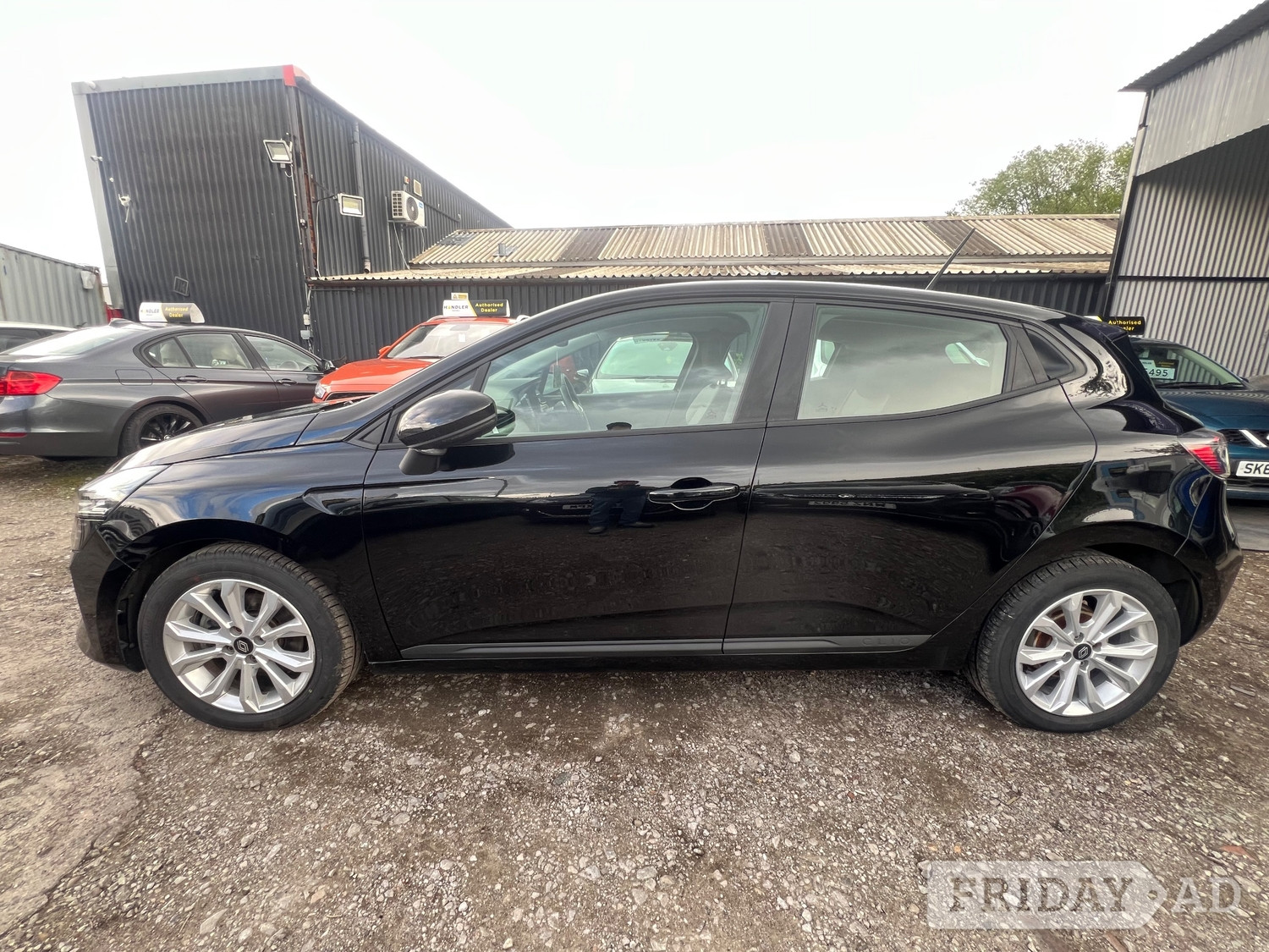 Renault Clio 2024 - Cars