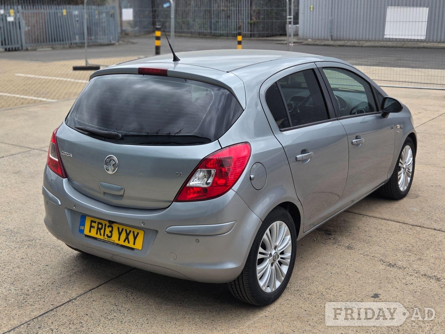 [ berth ]Vauxhall Corsa
