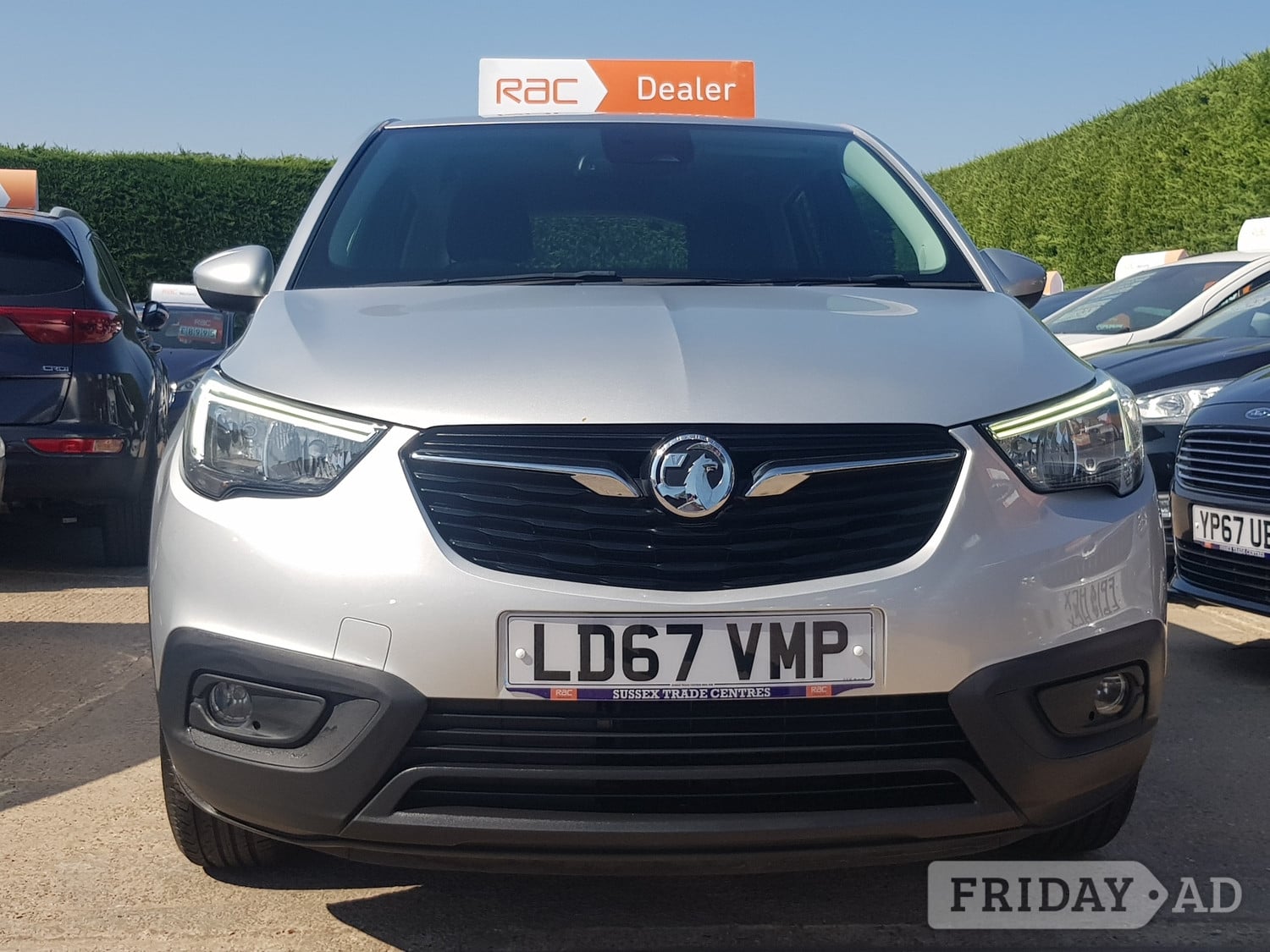 Vauxhall Crossland X 2017 - Cars in Eastbourne