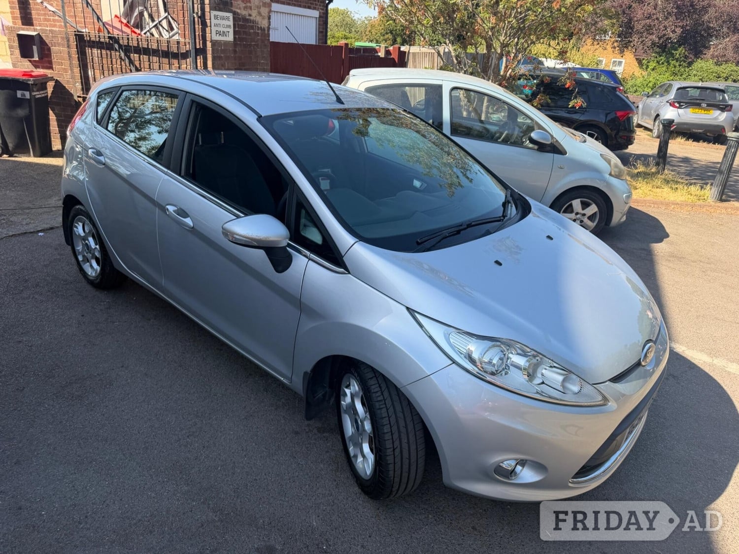 [ berth ]Ford Fiesta