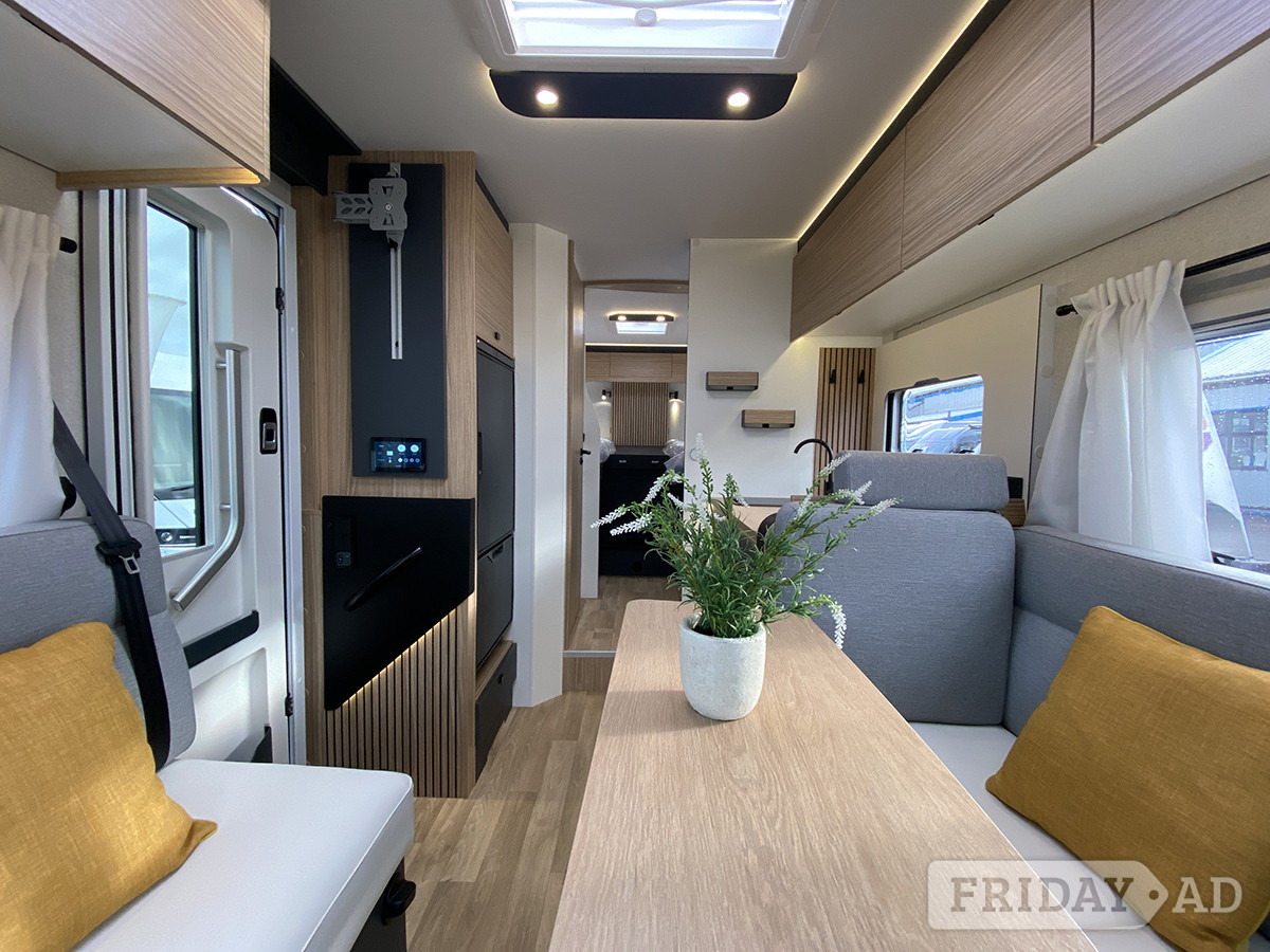 Pilote Evidence P740 FGJ Newark