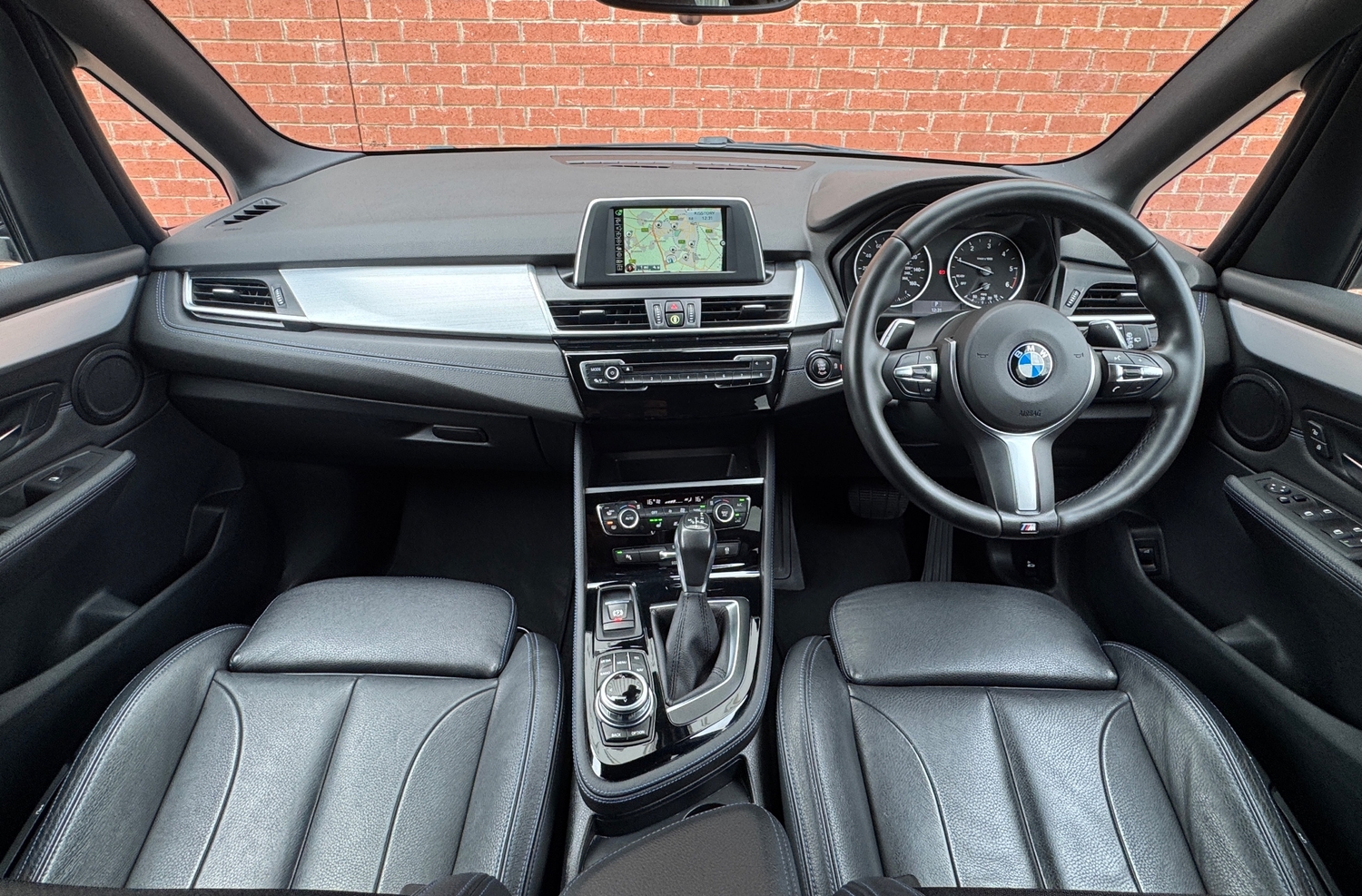 [ berth ]BMW 2 Series Active Tourer