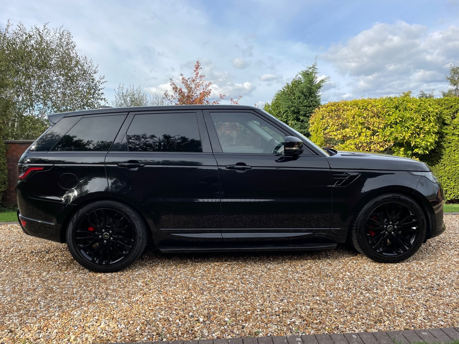 [ berth ]Land Rover Range Rover Sport