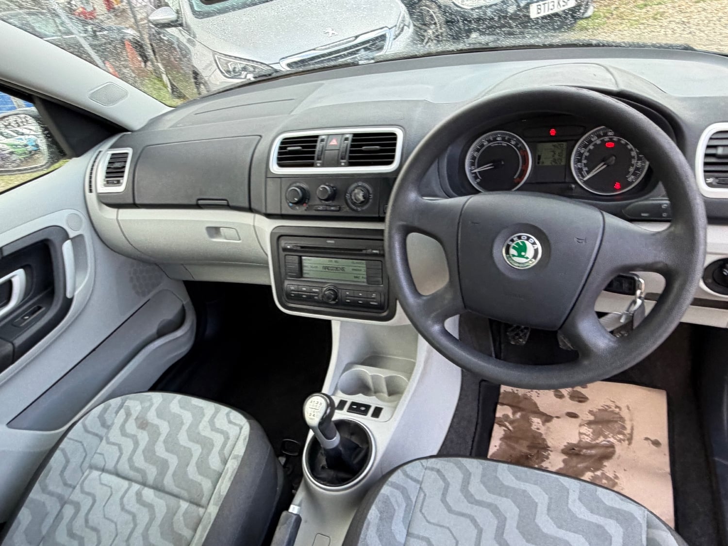 [ berth ]Skoda Roomster
