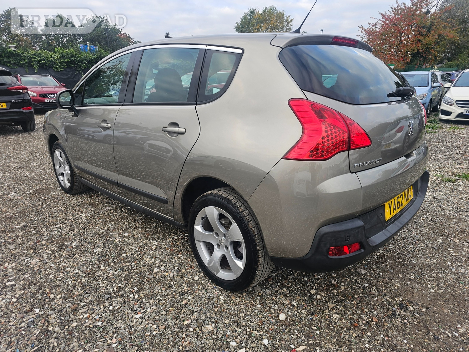 Peugeot 3008 2013 - Cars